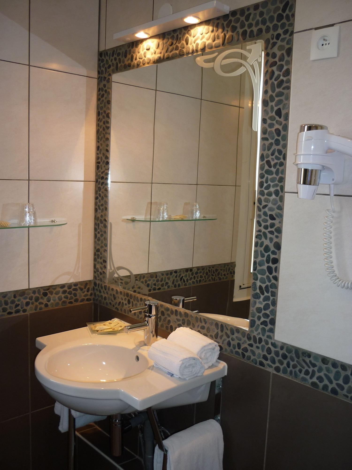 Adonis Sanary Grand Hôtel des Bains Sanary-sur-Mer Quarto foto
