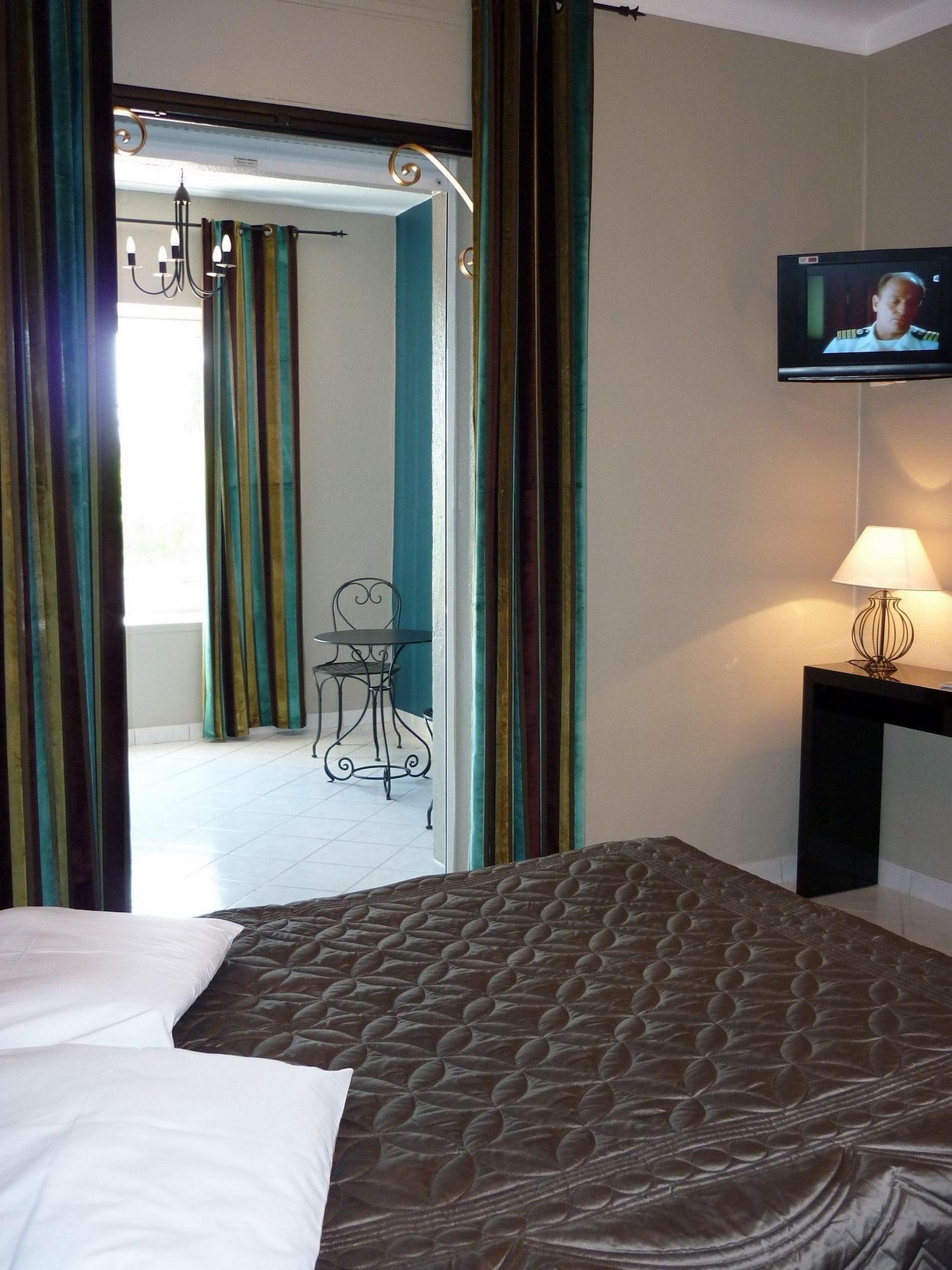 Adonis Sanary Grand Hôtel des Bains Sanary-sur-Mer Exterior foto